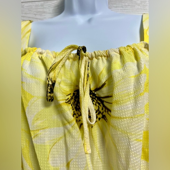NWT • H&M Women’s Smocked Peasant Crop Top Yellow w/Sunflower Print • Size Large - Picture 5 of 15